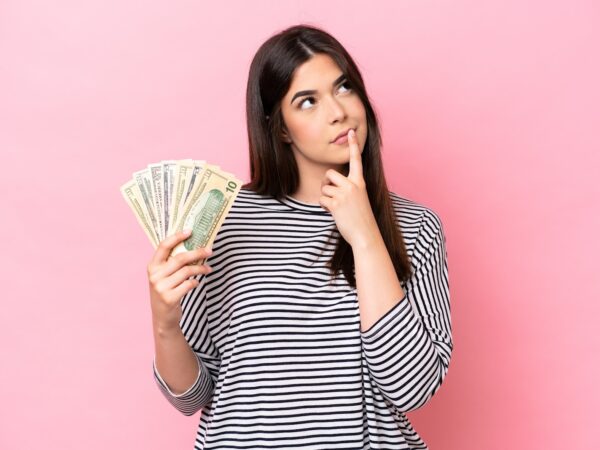 Quanto custa montar uma loja de maquiagem de R$ 10?